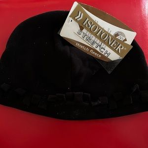 Isotoner stretch hat